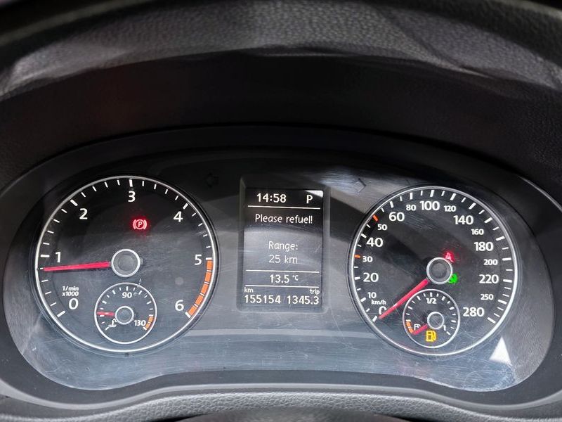 2015 Volkswagen Passat 2.0 TDI B7 photo 8