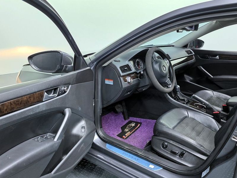 2015 Volkswagen Passat 2.0 TDI B7 photo 11