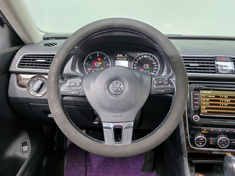 2015 Volkswagen Passat 2.0 TDI B7 photo 13