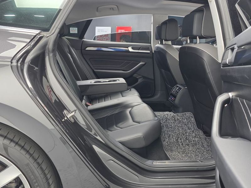 2023 Volkswagen Arteon 2.0 TDI Prestige photo 12