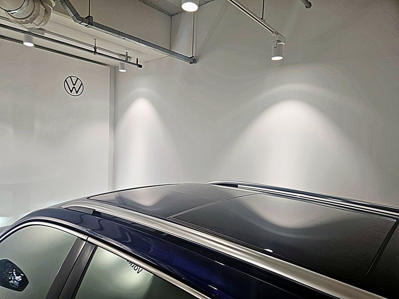 2023 Volkswagen Tiguan 2.0 TSI Prestige photo 14