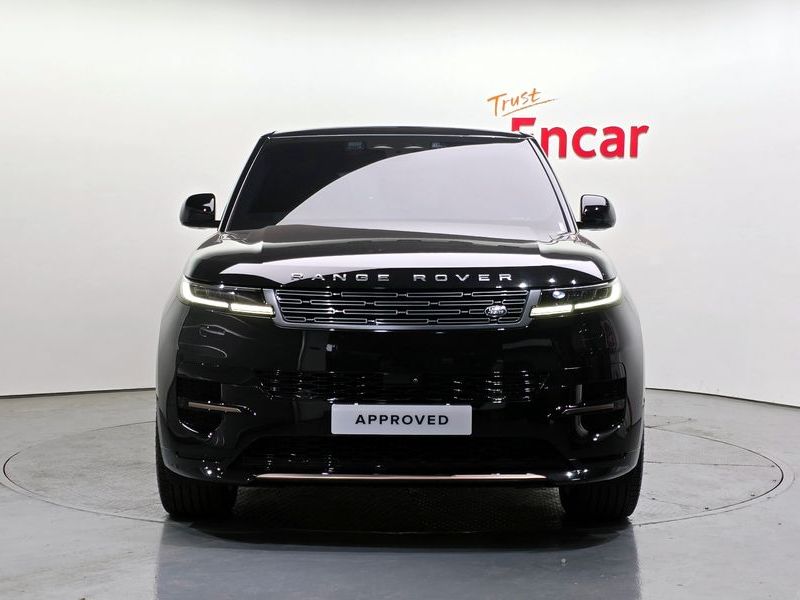 2025 Land Rover Range Rover Sport P400 AB photo 8