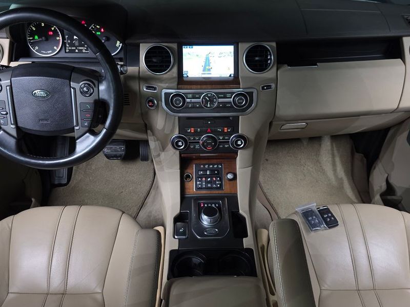 2016 Land Rover Discovery 3.0 SDV6 HSE photo 7