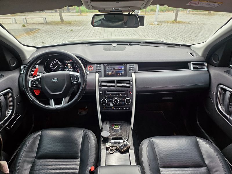 2016 Land Rover Discovery Sport 2.0 TD4 HSE Luxury photo 15