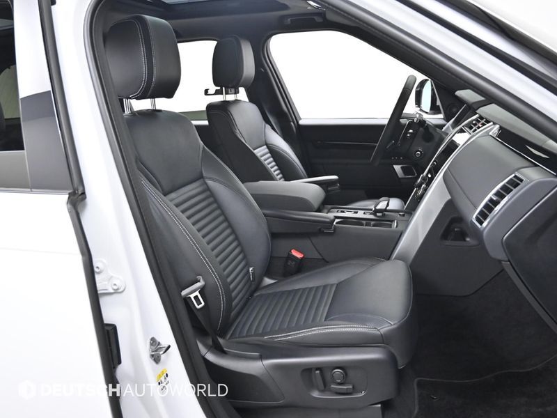 2025 Land Rover Discovery 2.0 P300 S photo 10