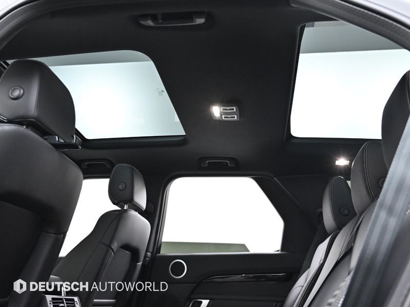 2025 Land Rover Discovery 2.0 P300 S photo 19
