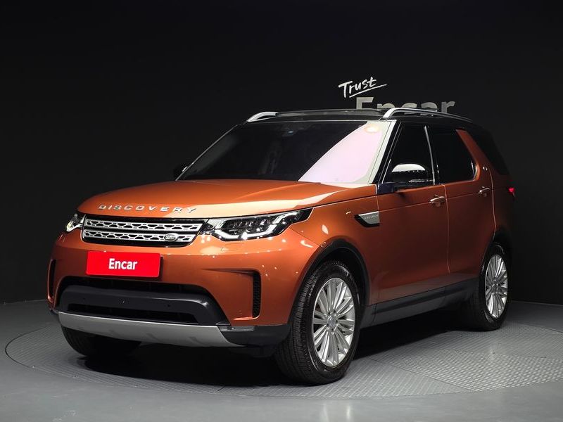 2018 Land Rover Discovery 3.0 TD6 HSE Luxury photo 1