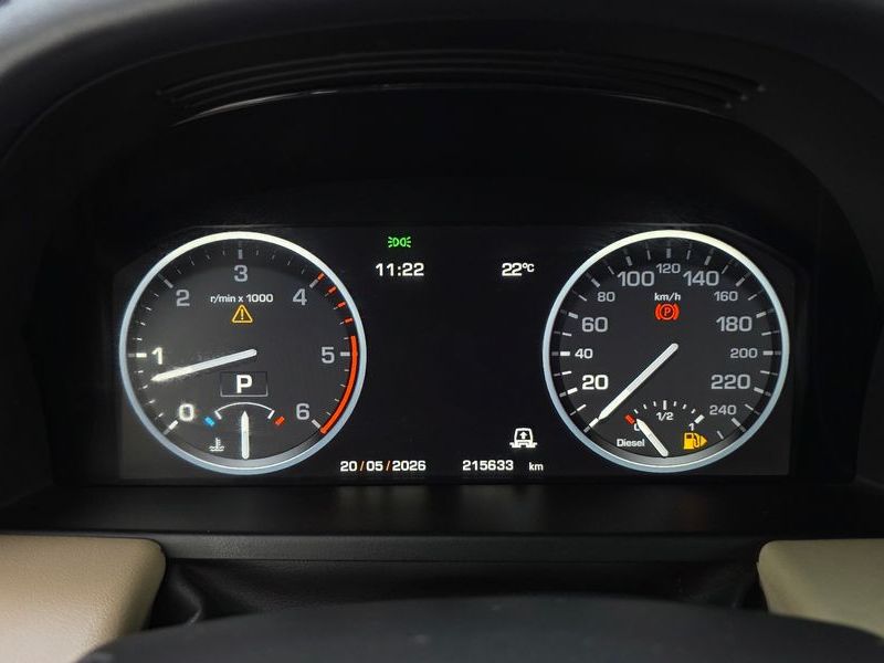 2012 Land Rover Range Rover 4.4 TDV8 Vogue photo 8