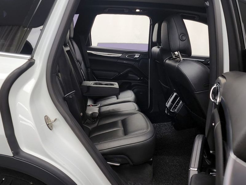 2015 Porsche Cayenne 3.0 Diesel 958 photo 12