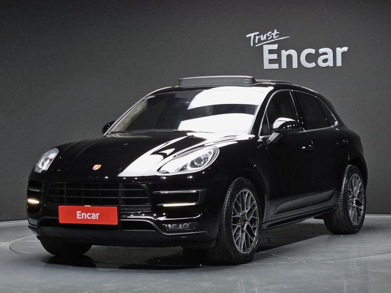 2015 Porsche Macan 3.6 Turbo 95B photo 1