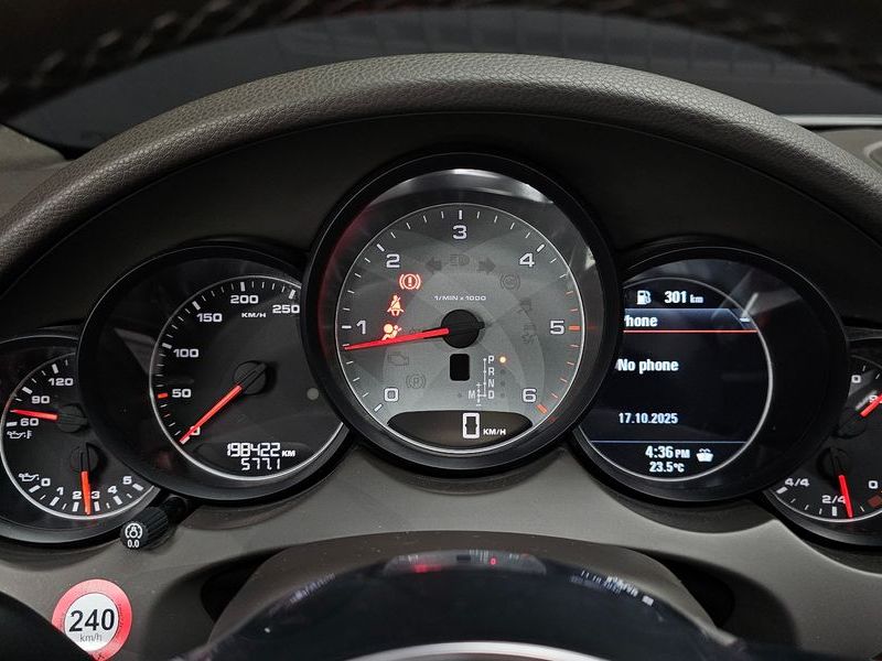 2015 Porsche Cayenne 4.2 S Diesel 958 photo 8