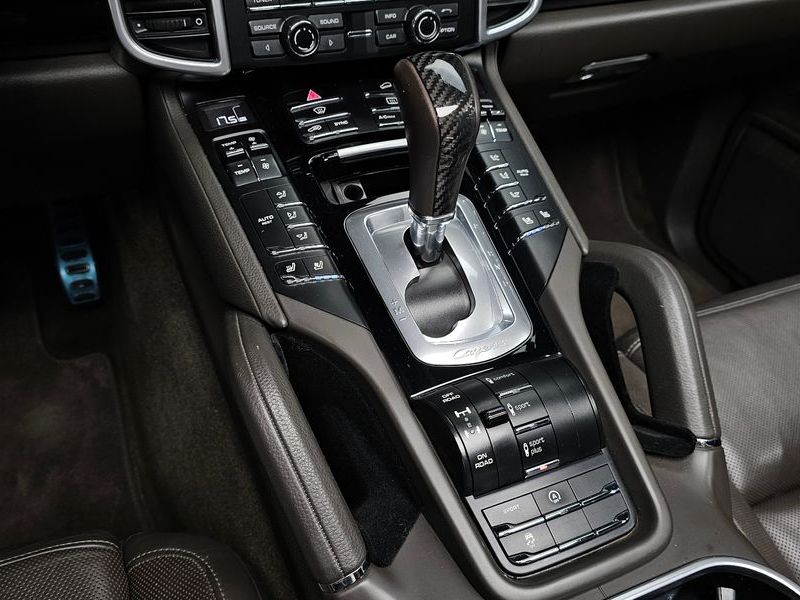 2015 Porsche Cayenne 4.2 S Diesel 958 photo 9