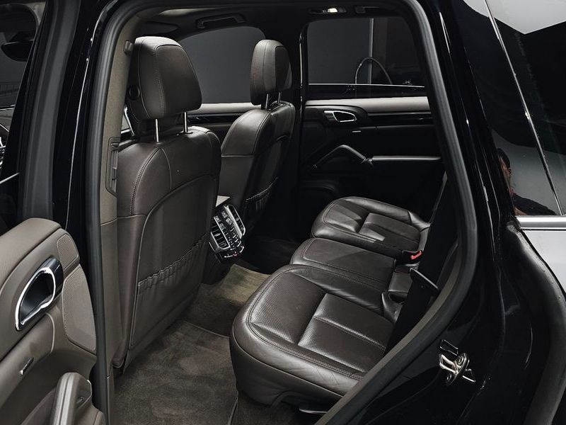 2015 Porsche Cayenne 4.2 S Diesel 958 photo 12