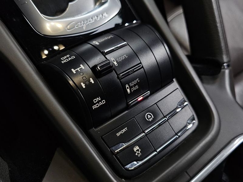 2015 Porsche Cayenne 4.2 S Diesel 958 photo 16