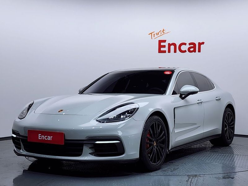 2017 Porsche Panamera 2.9 4S photo 1