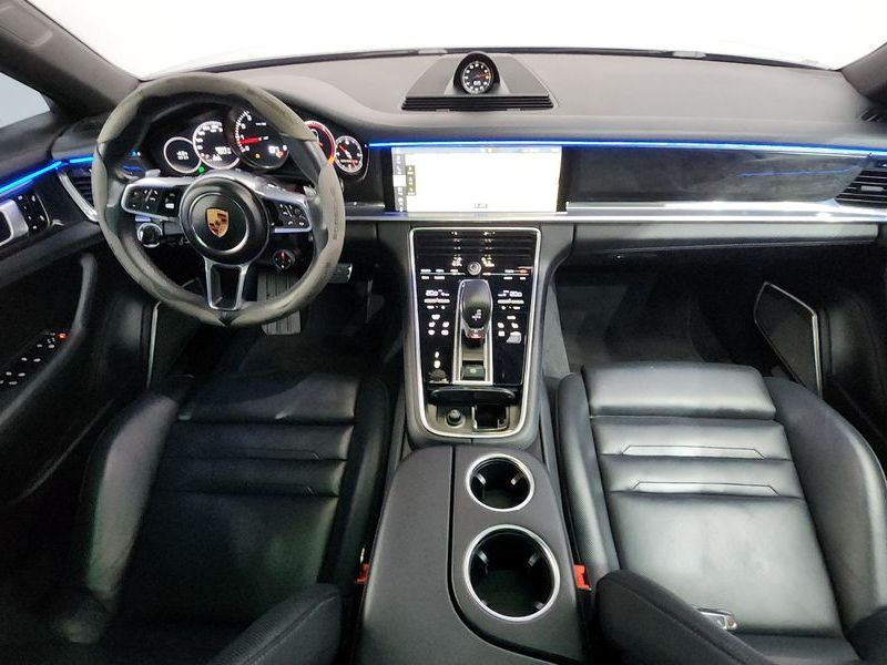 2017 Porsche Panamera 2.9 4S photo 7