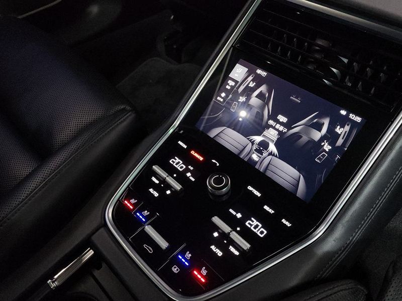 2017 Porsche Panamera 2.9 4S photo 19
