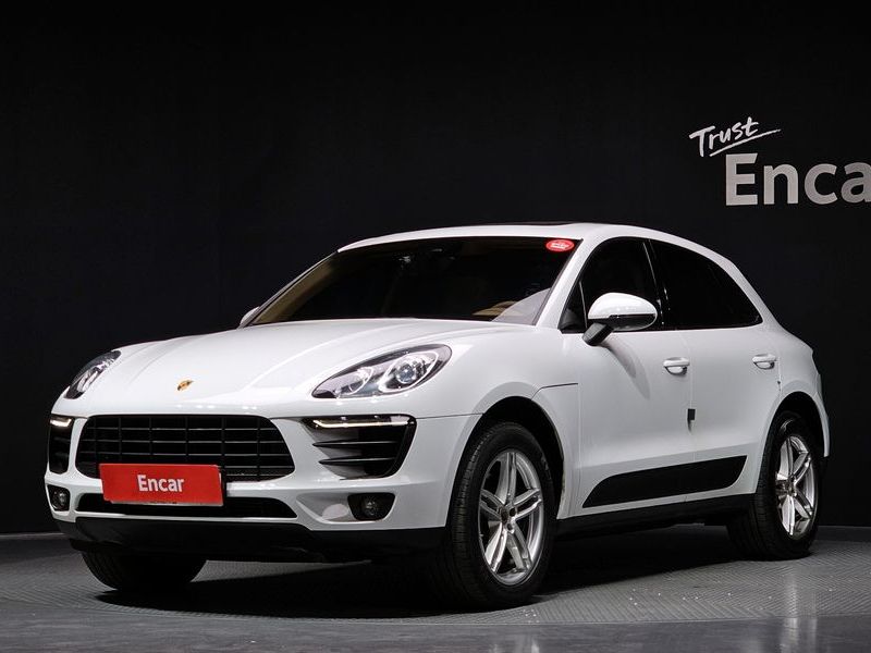 2017 Porsche Macan 2.0 95B photo 1