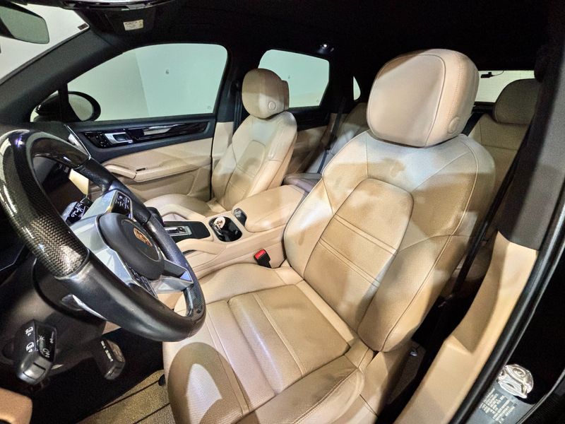 2021 Porsche Cayenne 3.0 photo 8