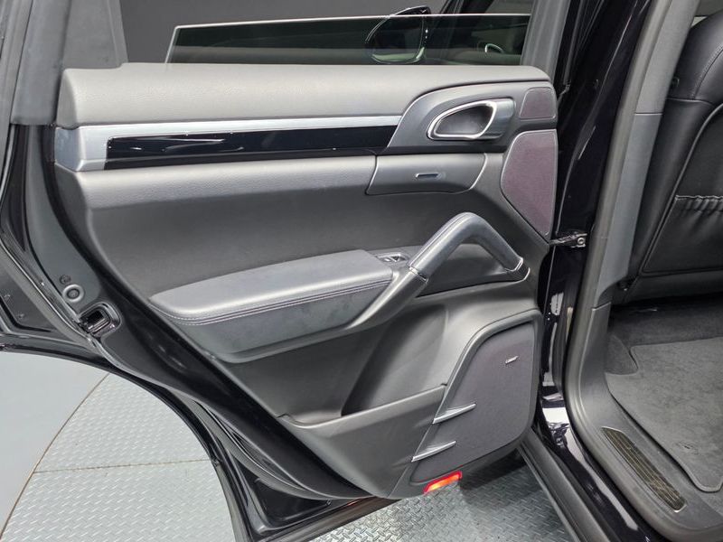 2015 Porsche Cayenne 3.0 Diesel 958 photo 26