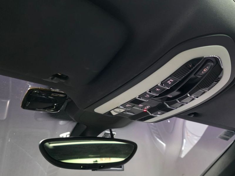 2015 Porsche Cayenne 3.0 Diesel 958 photo 28