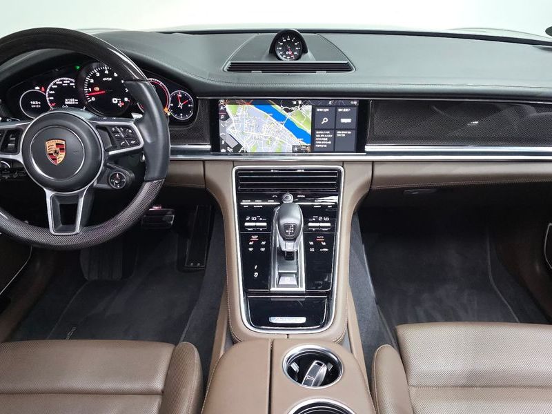 2020 Porsche Panamera 4.0 GTS photo 7