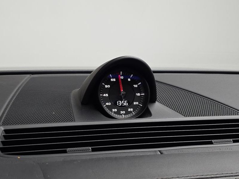 2020 Porsche Panamera 4.0 GTS photo 16