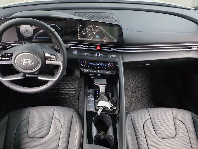2026 Hyundai Avante 1.6 Inspiration photo 7