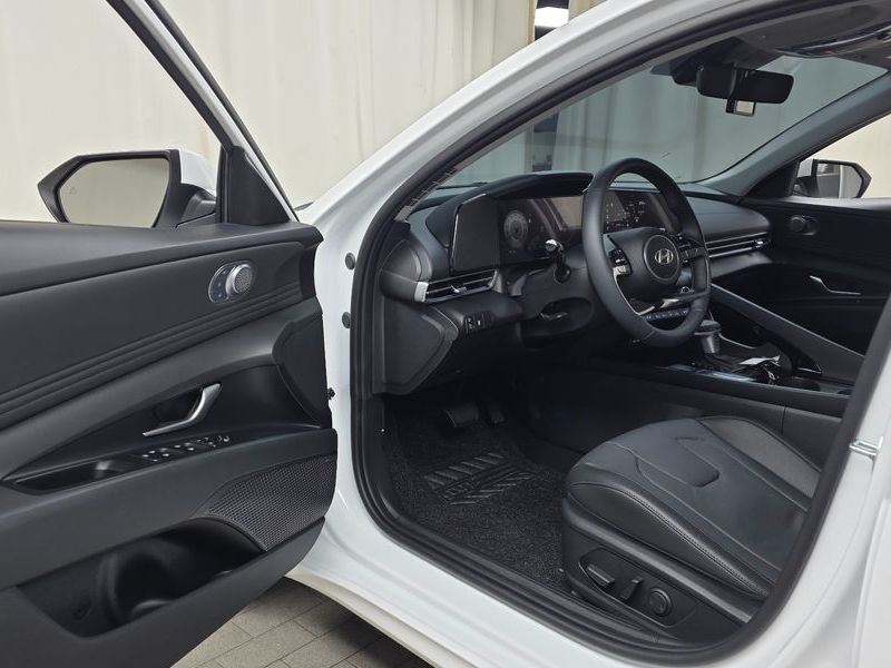 2026 Hyundai Avante 1.6 Inspiration photo 10