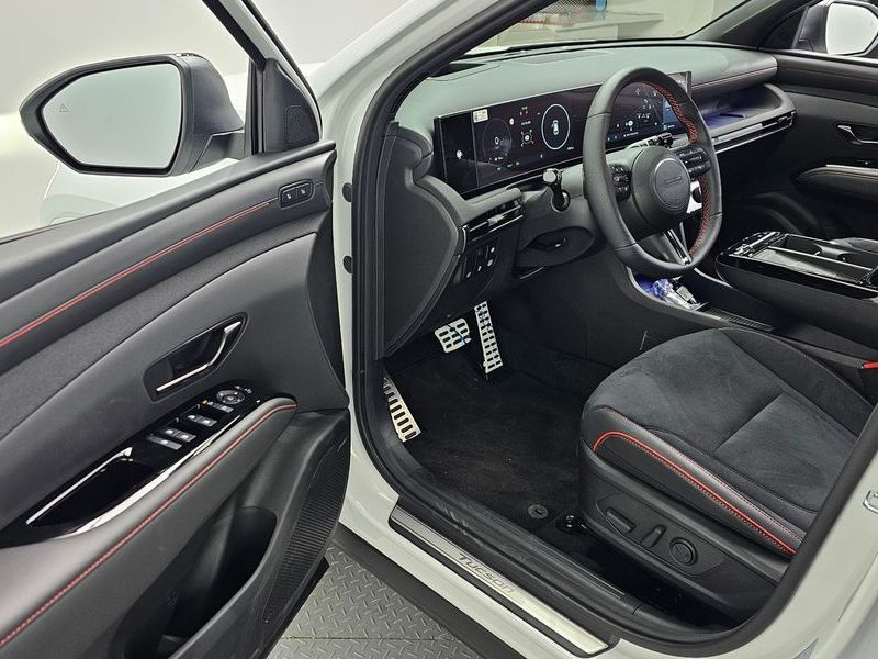 2026 Hyundai Tucson HEV 1.6 2WD N Line Inspiration photo 11