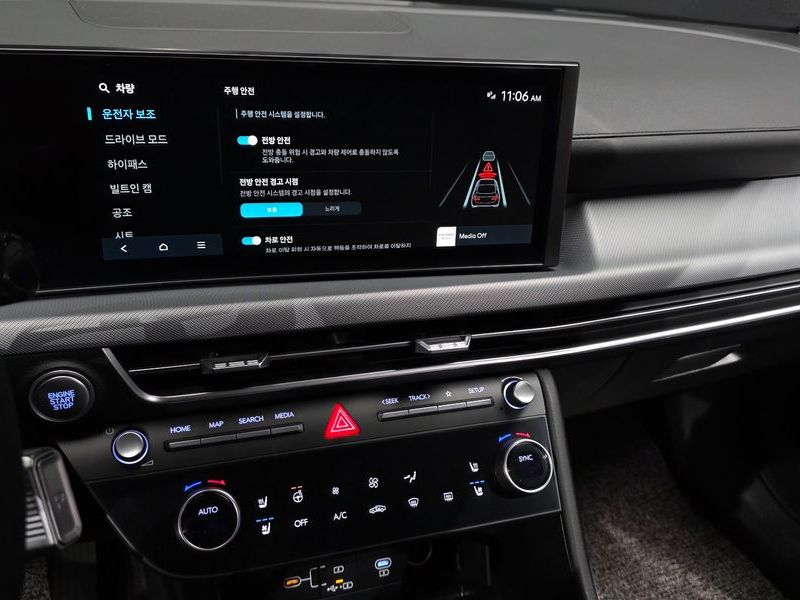 2026 Hyundai Sonata 1.6 Turbo S photo 14