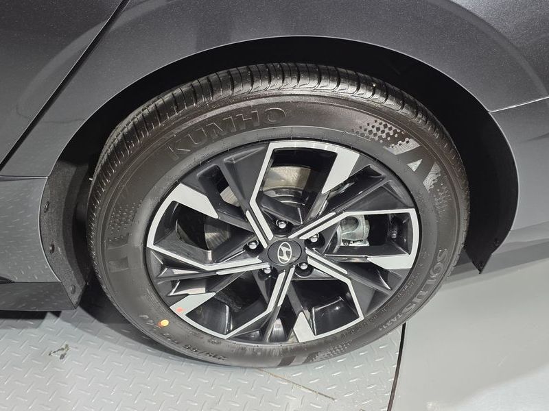 2026 Hyundai Sonata 1.6 Turbo S photo 21