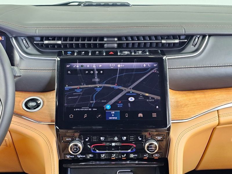 2023 Jeep Grand Cherokee 4xe Summit Reserve photo 14