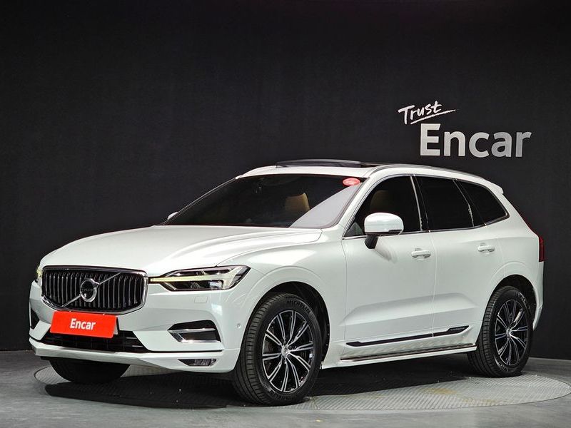 2020 Volvo XC60 T6 Inscription photo 1