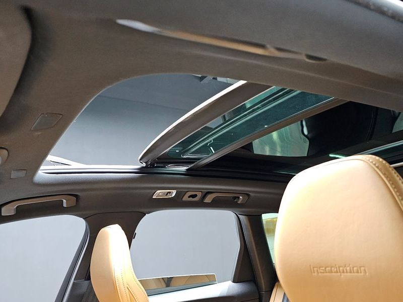 2020 Volvo XC60 T6 Inscription photo 14