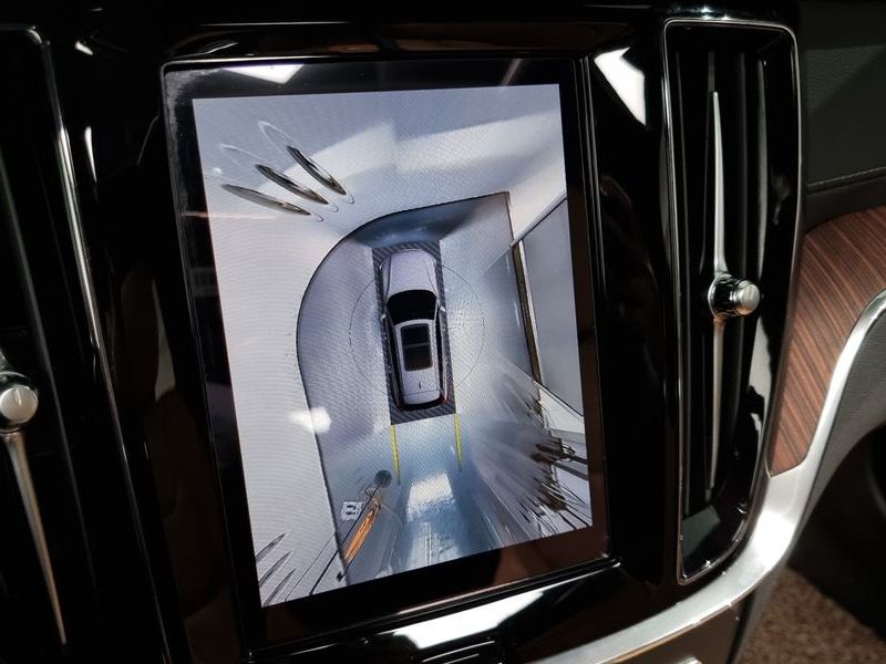 2024 Volvo V60 B5 Ultimate AWD photo 15