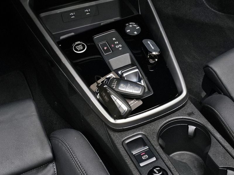 2023 Audi A3 40 TFSI Premium photo 9