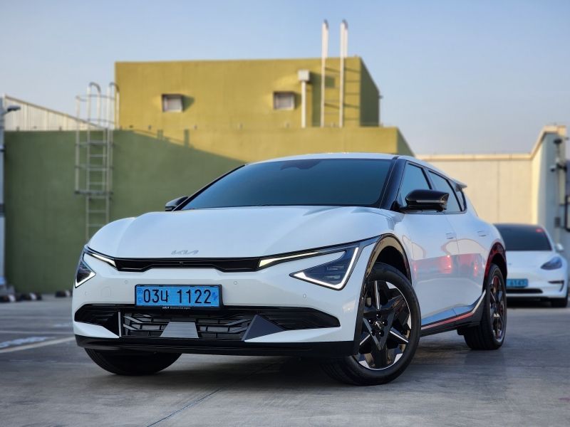 2026 Kia The New EV6 Long Range 2WD Earth photo 1