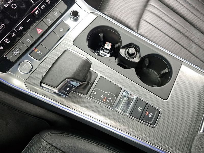 2020 Audi A6 45 TFSI Quattro photo 9