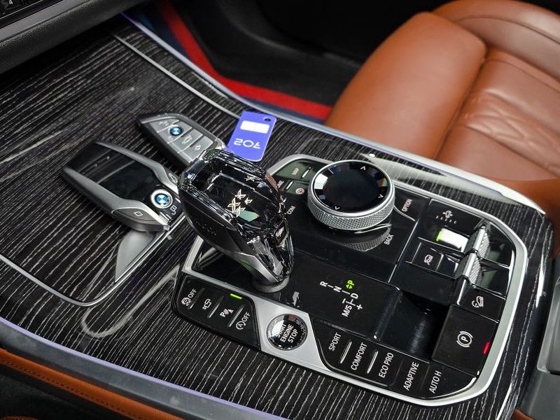 2021 BMW X7 xDrive 40i M Sport 6STR photo 9