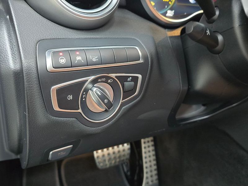 2021 Mercedes-Benz C-Class C200 Cabriolet photo 17