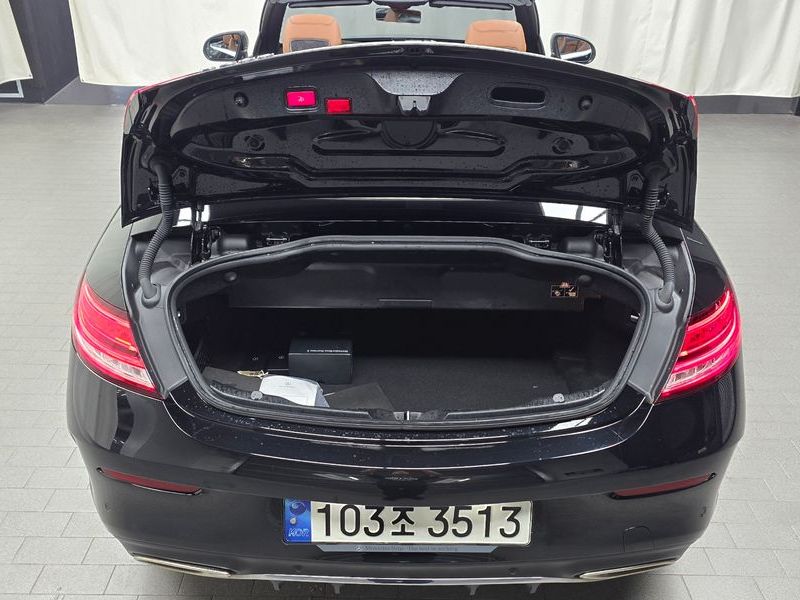 2021 Mercedes-Benz C-Class C200 Cabriolet photo 20