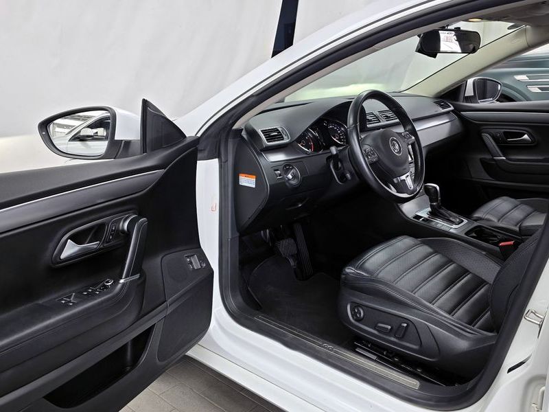 2015 Volkswagen New CC 2.0 TSI photo 10