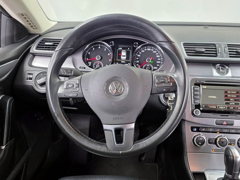 2015 Volkswagen New CC 2.0 TSI photo 13