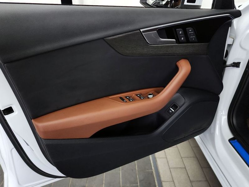 2023 Audi A4 40 TFSI Premium photo 24