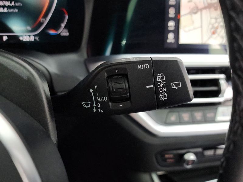 2022 BMW 3 Series 320d Touring M Sport photo 17