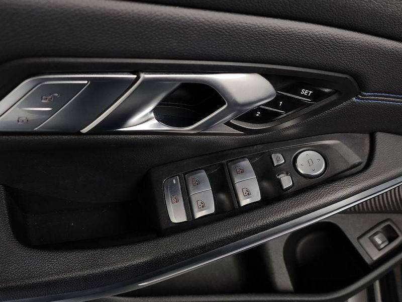 2022 BMW 3 Series 320d Touring M Sport photo 29