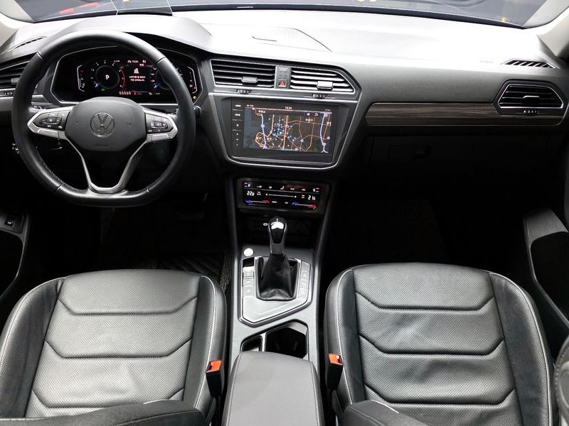 2023 Volkswagen Tiguan 2.0 TSI Prestige photo 7
