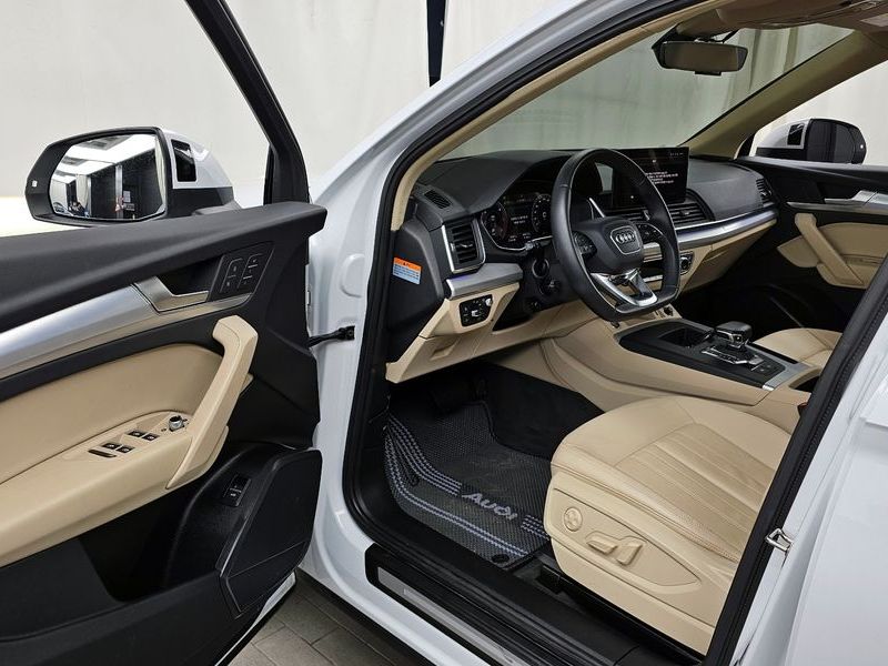 2023 Audi Q5 40 TDI Quattro Sportback photo 10