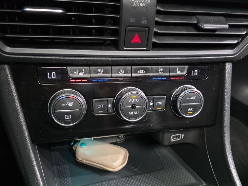 2020 Volkswagen Jetta 1.4 TSI Prestige photo 17